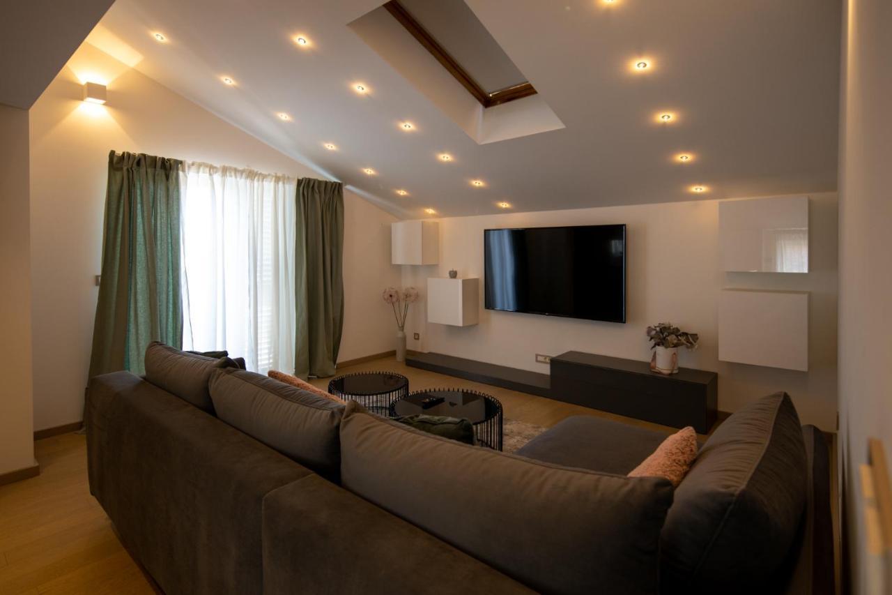 Lumaja Luxury Apartman Биоград на Мору Екстериор снимка