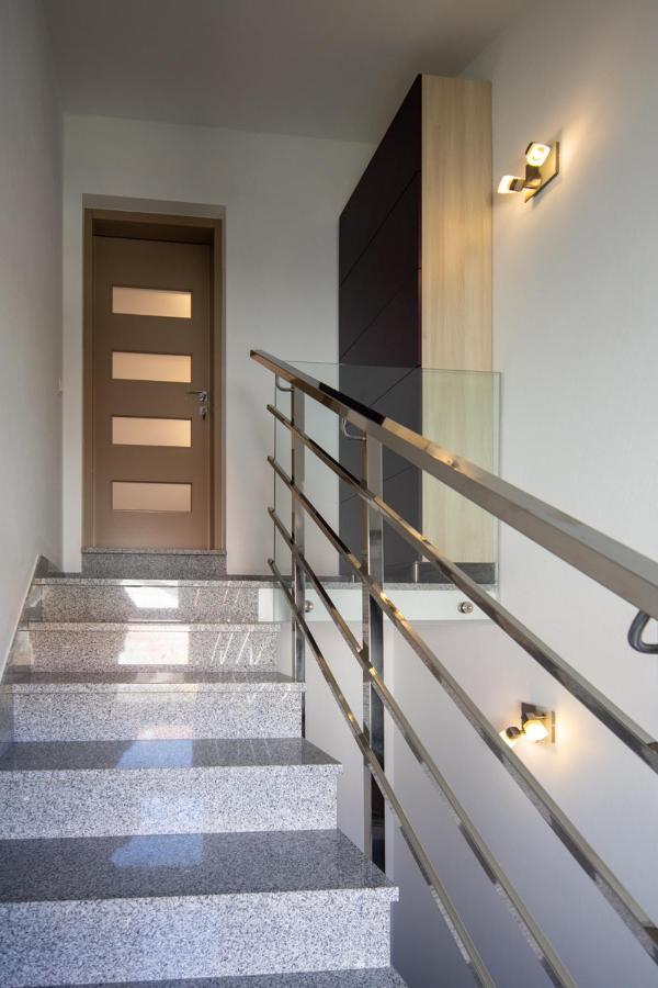 Lumaja Luxury Apartman Биоград на Мору Екстериор снимка