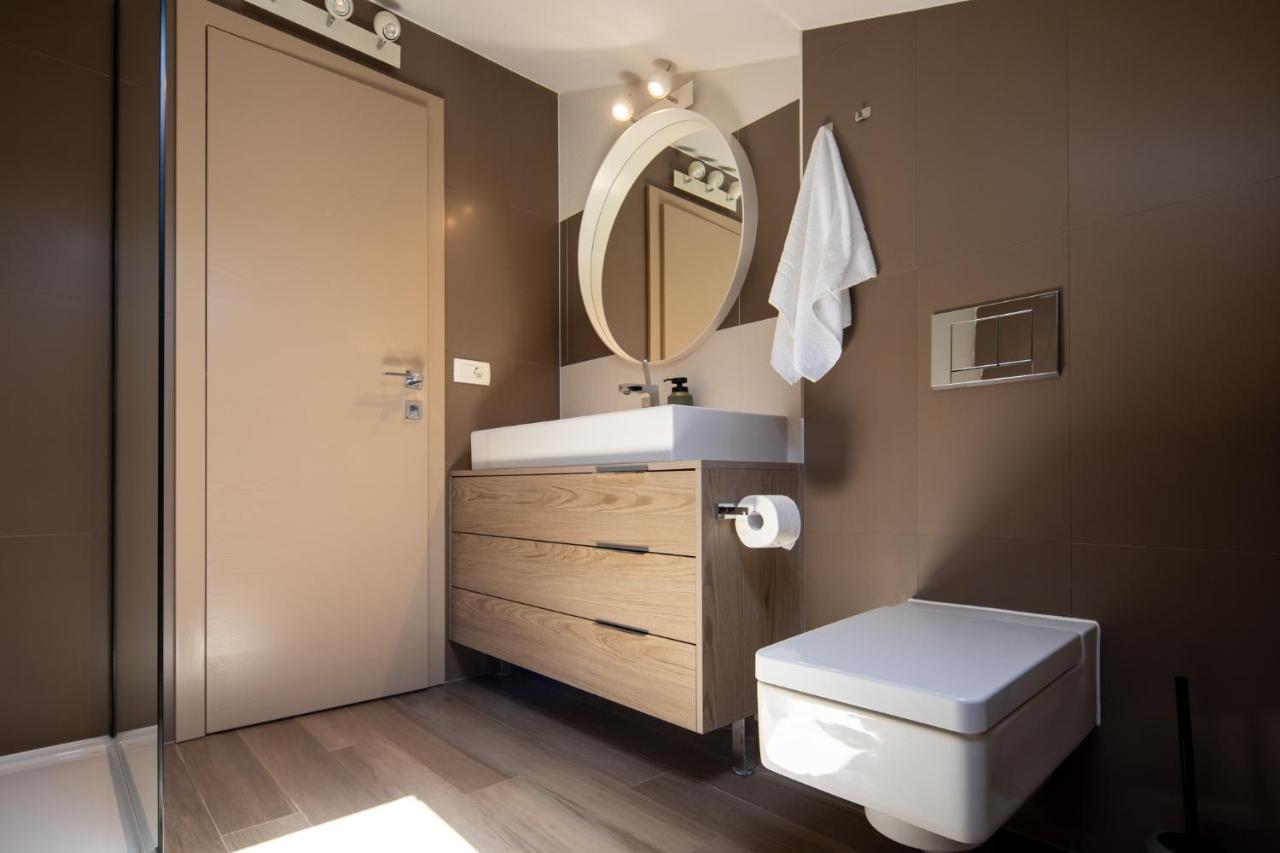 Lumaja Luxury Apartman Биоград на Мору Екстериор снимка