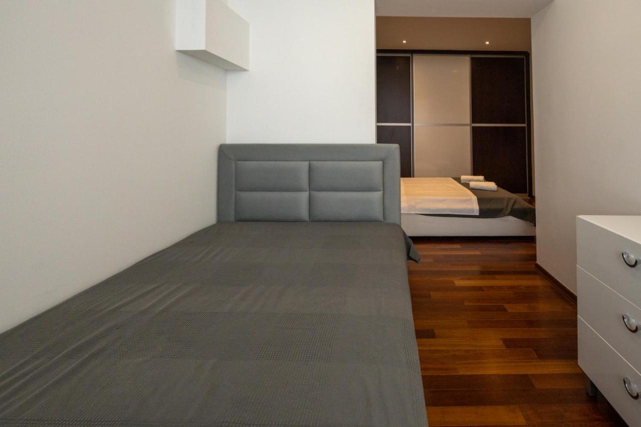 Lumaja Luxury Apartman Биоград на Мору Екстериор снимка