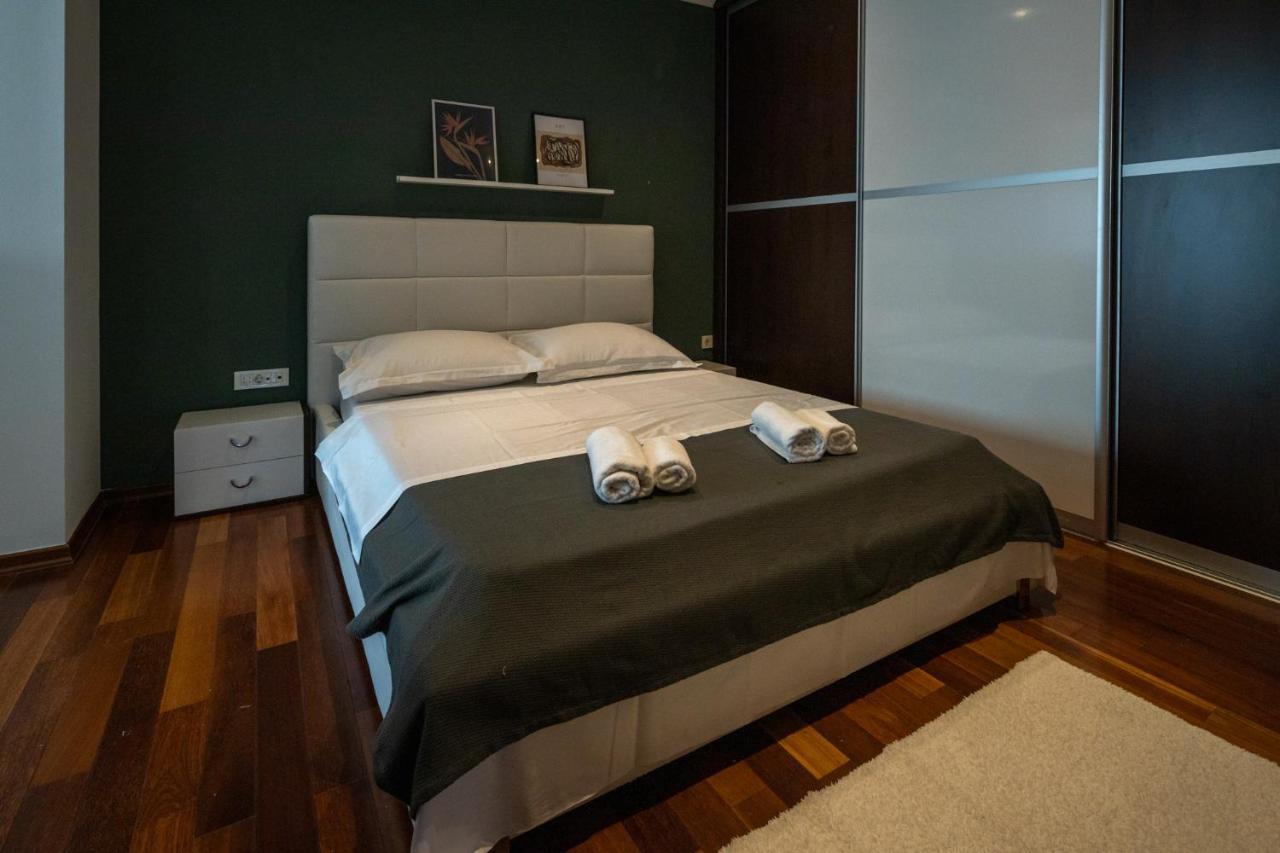 Lumaja Luxury Apartman Биоград на Мору Екстериор снимка