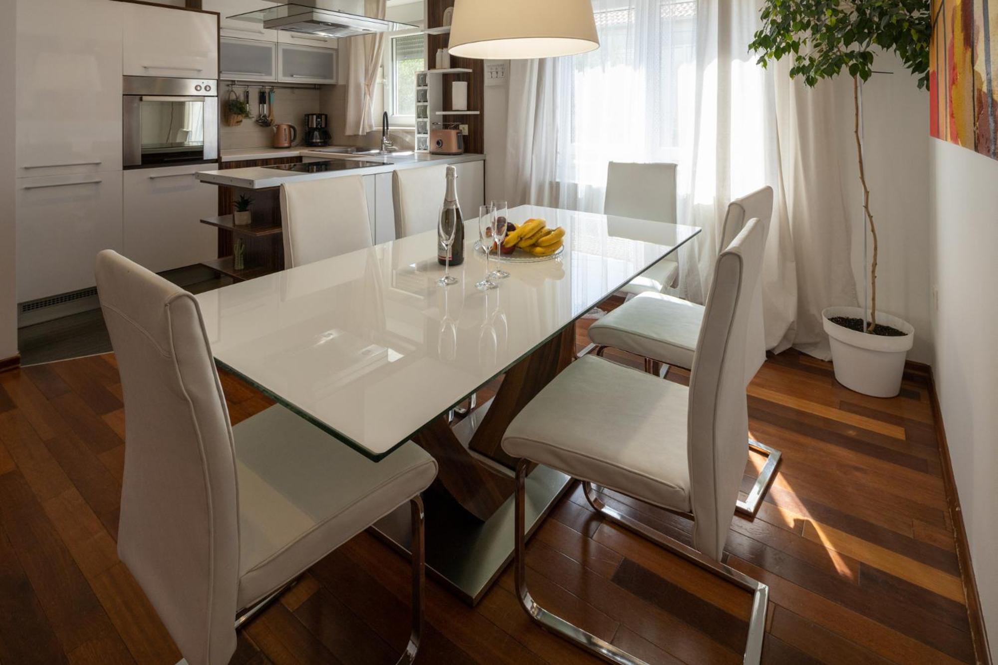 Lumaja Luxury Apartman Биоград на Мору Екстериор снимка